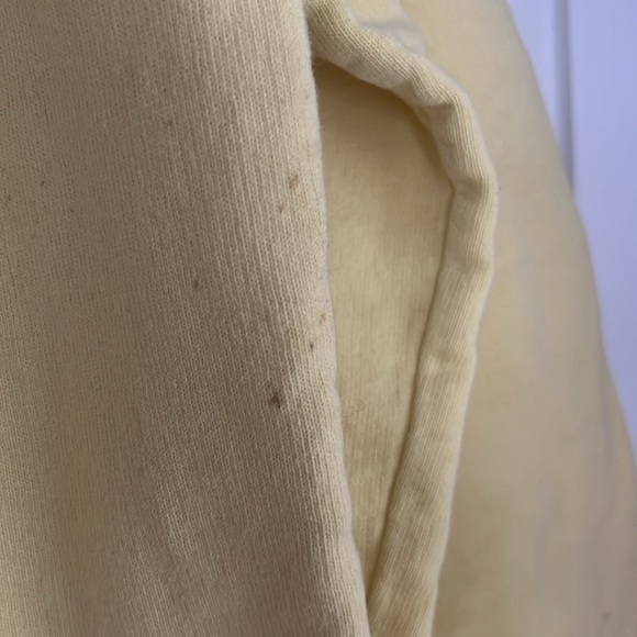 Women’s Fresh Produce Yellow Pullover Fish Print Sweatshirt Size Small - Picture 8 of 8